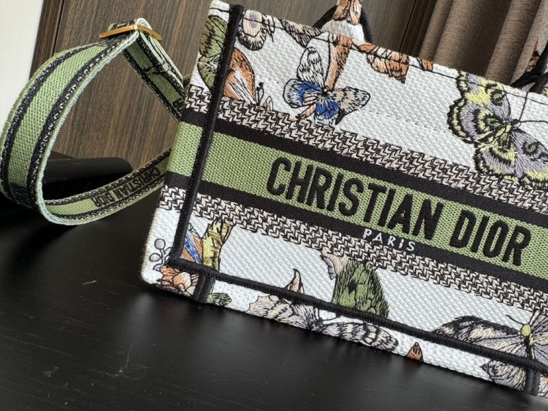 Christian Dior Shopping Bags